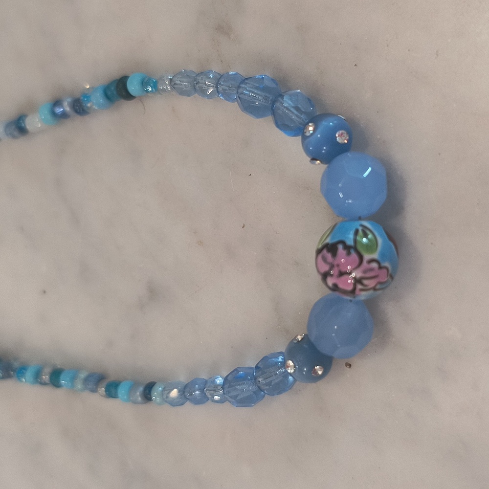 Bundle Of Handcrafted Necklaces - Picture 5 of 7